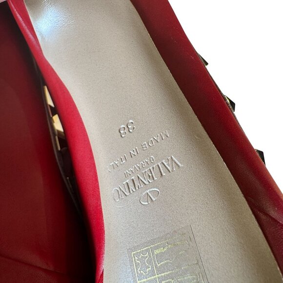 Valentino Garavani Rockstud Red Platform Peep Toe Heels Pumps Size 39 - Picture 11 of 11
